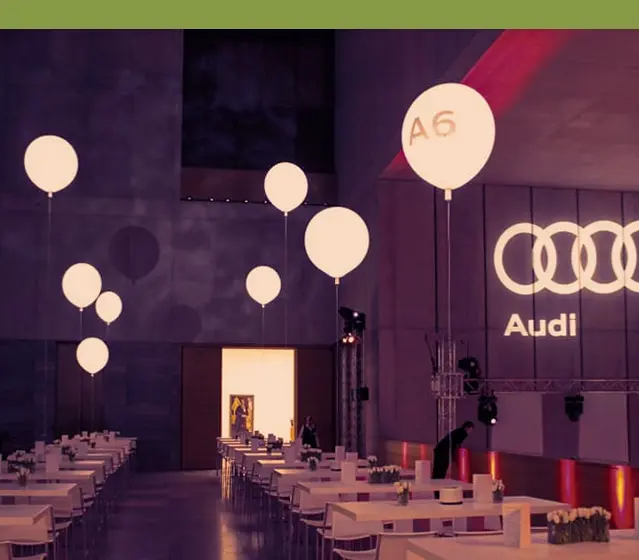 RGB Leuchtballons mit Funksteuerung – W-DMX Integration für Show-Licht