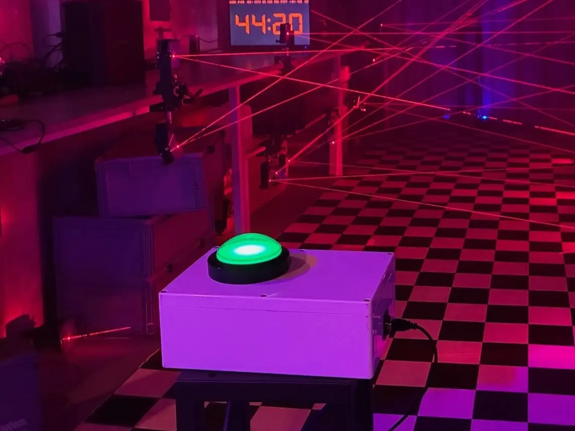 Laser Labyrinth Spielvarianten: Zeit-Challenge, Gewinnspiel, Teambuilding