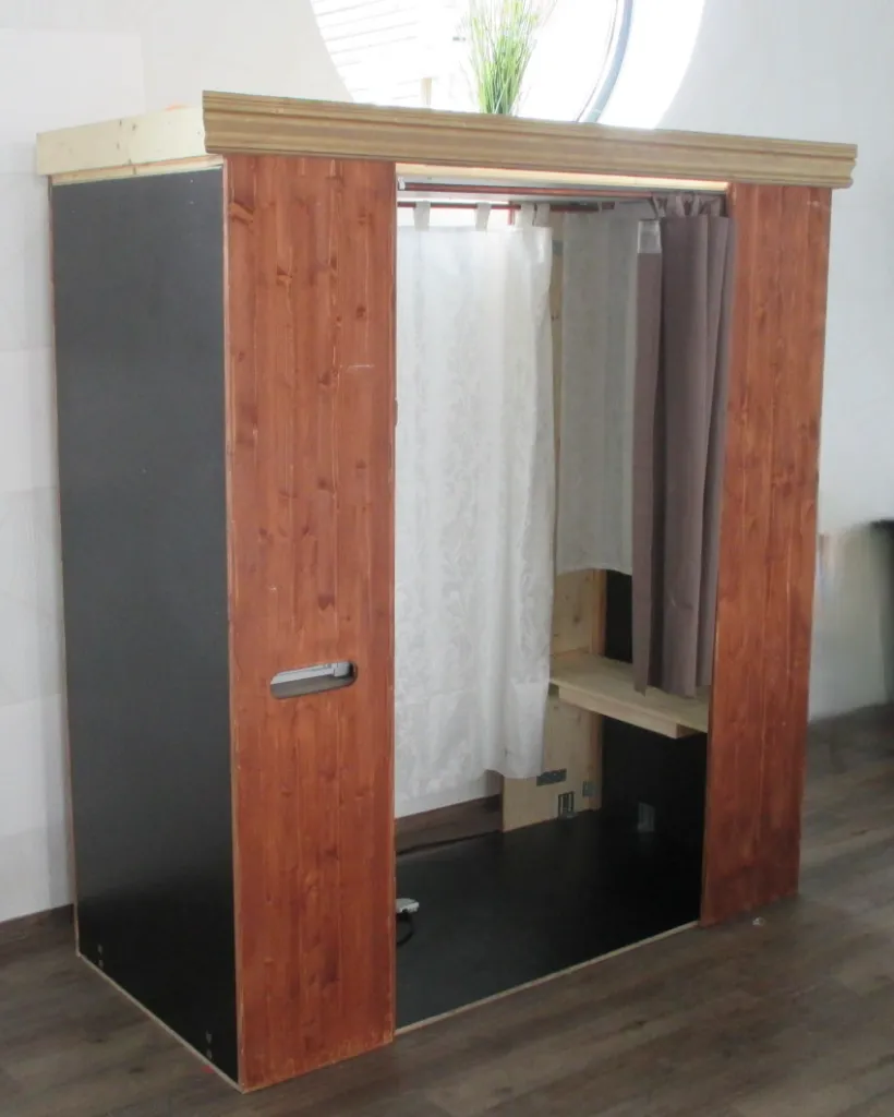 fotoautomat_holz.webp