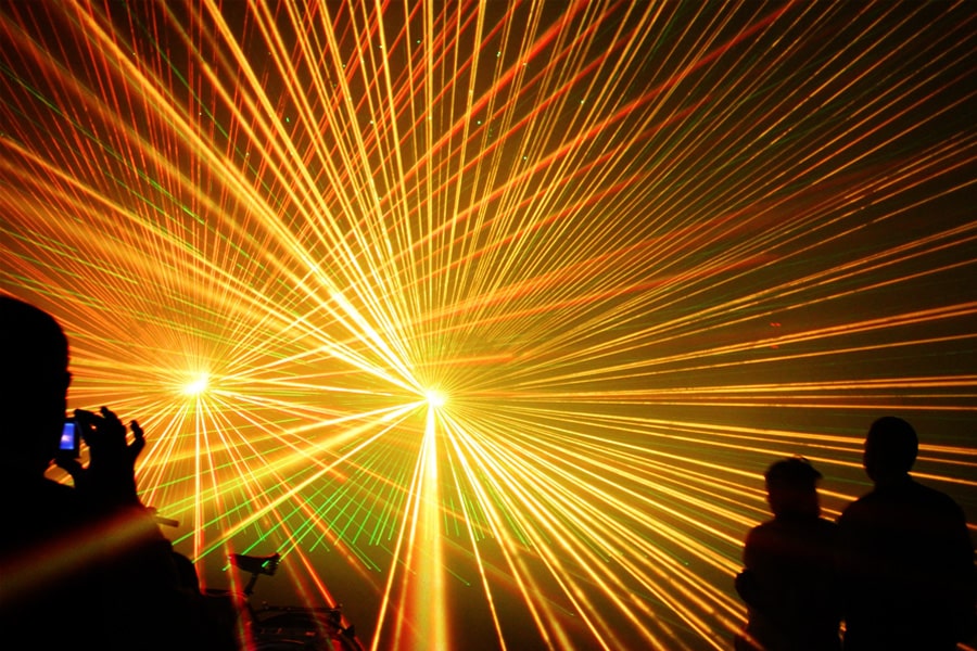 Lasershow-zur-Hochzeit-2